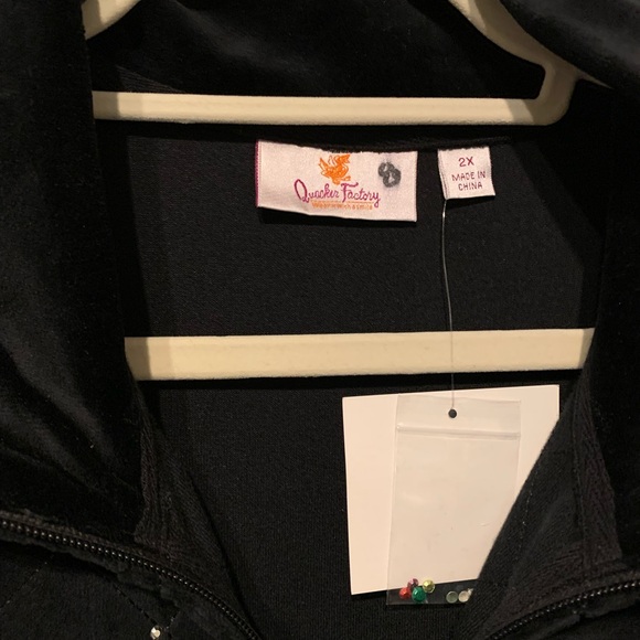 Quacker Factory Black Velour Rhinestone Vest 2X - Picture 3 of 4